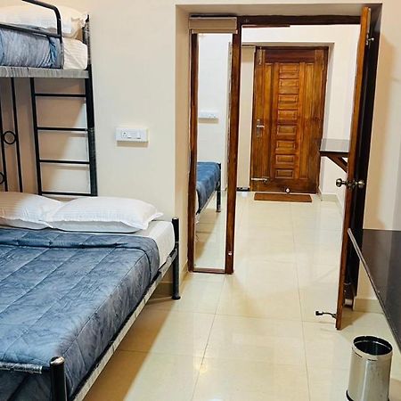 Perinba Vilas Inn Ketti Luaran gambar