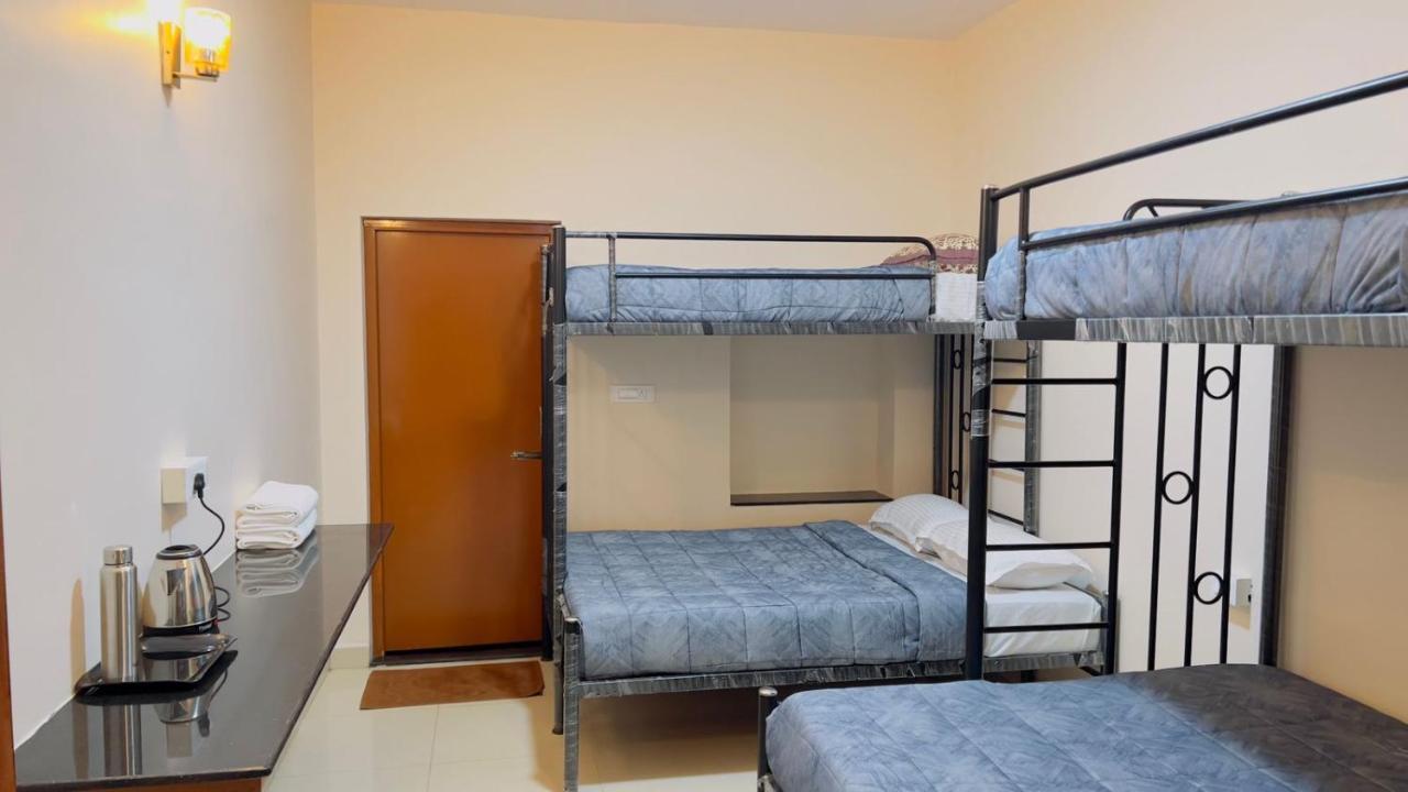 Perinba Vilas Inn Ketti Luaran gambar