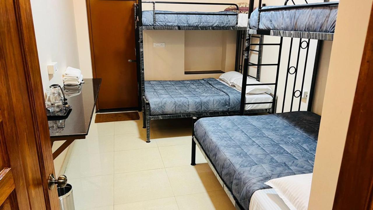 Perinba Vilas Inn Ketti Luaran gambar